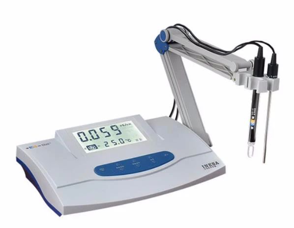 雷磁DDS-307A型電導(dǎo)率儀產(chǎn)品介紹(圖1) 雷磁DDS-307A型電導(dǎo)率儀產(chǎn)品介紹(圖1)